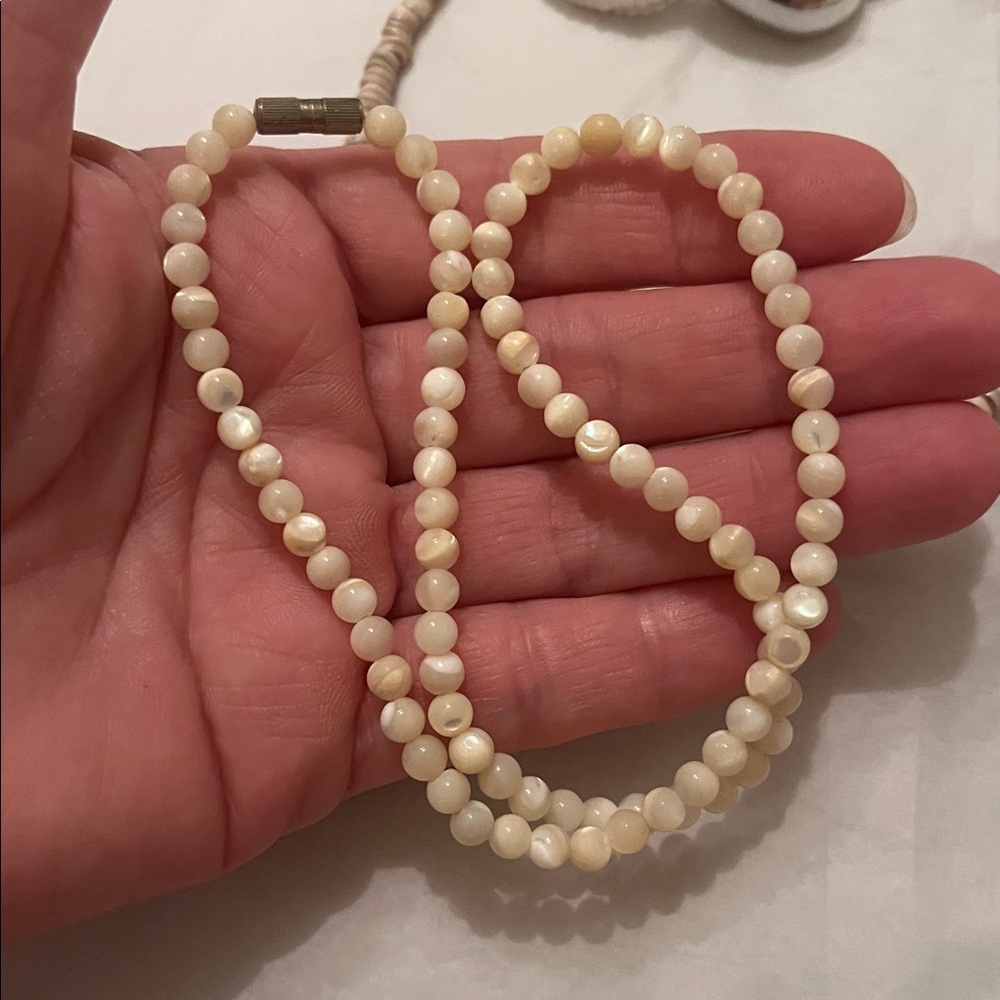 Beach Vibes Bundle of Jewelry - Picture 6 of 11